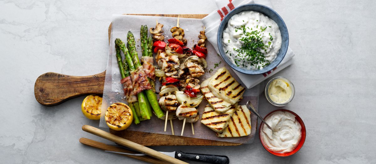 Grilltallrik med kyckling och halloumi